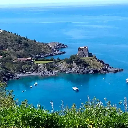 Aria Di Mare Family Bed & Breakfast